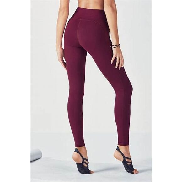 Fabletics Burgandy Powerhold Leggings Size M - Picture 9 of 15